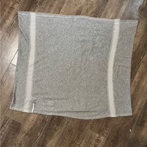 Lululemon Knit/Mesh Infinity Scarf